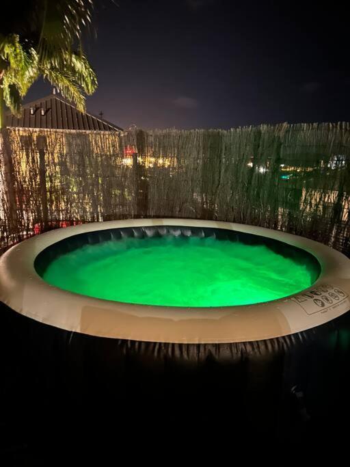Villa Cocooning And Spa Ла-Поссесьйон Екстер'єр фото